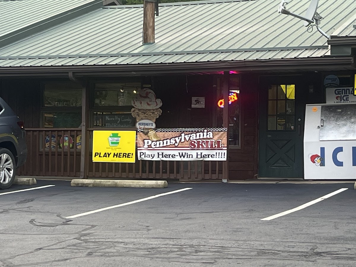 Spruce Creek Tavern